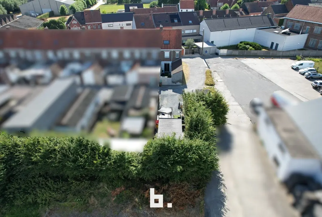 Huis met drie slaapkamers te koop in Desselgem - Waregem