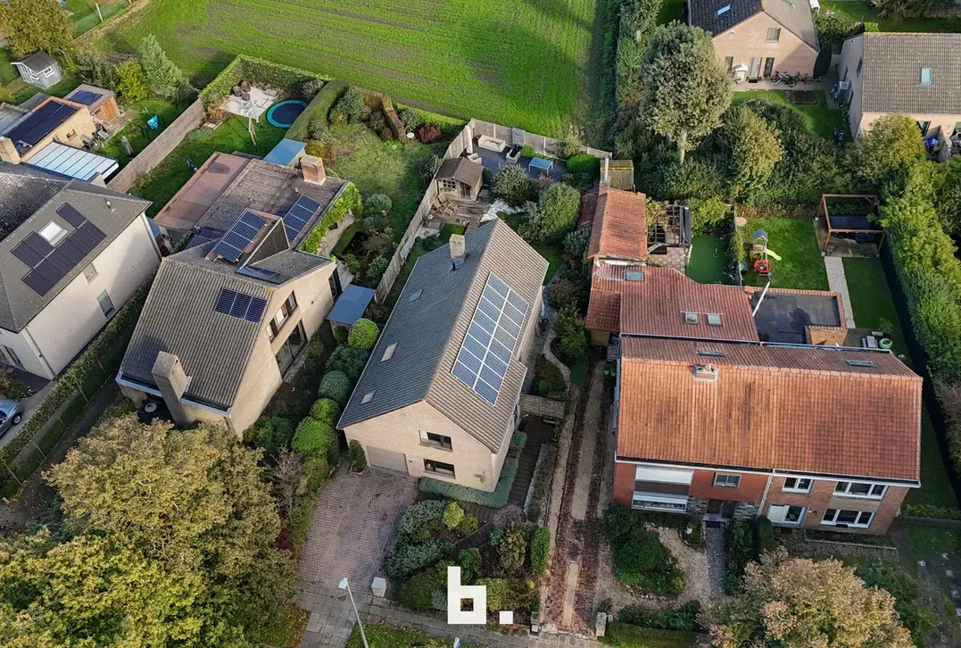 Verrassend ruime villa op uiterst gegeerde locatie in Sint-Andries - Brugge