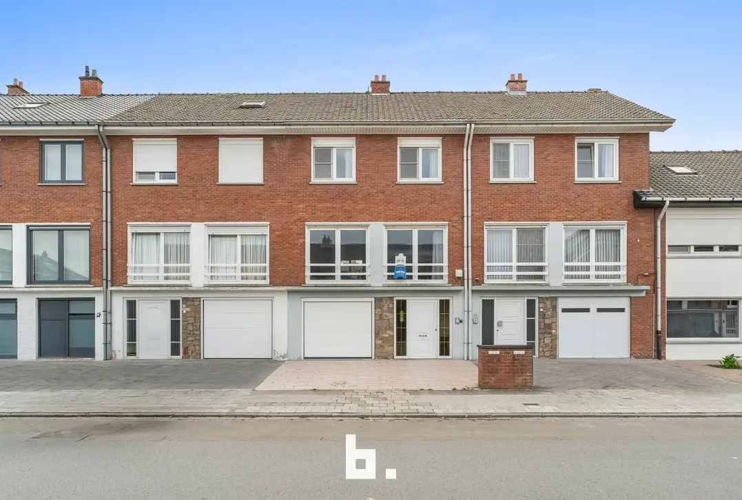 Ruime woning in Kortrijk te koop - Kortrijk