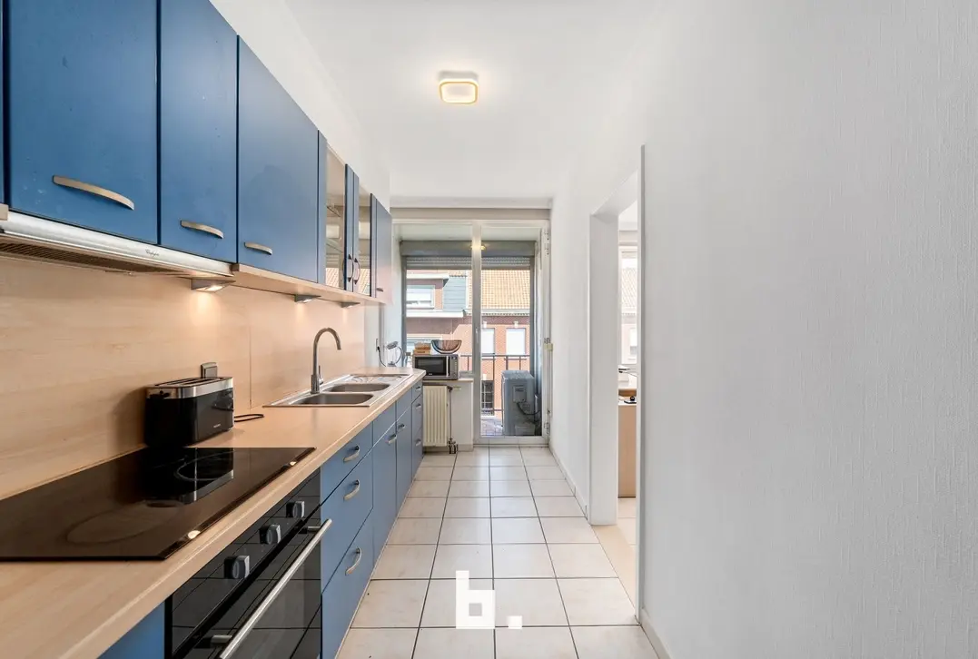 Zeer ruim Appartement in Centrum Kortrijk! - Kortrijk - €255.000