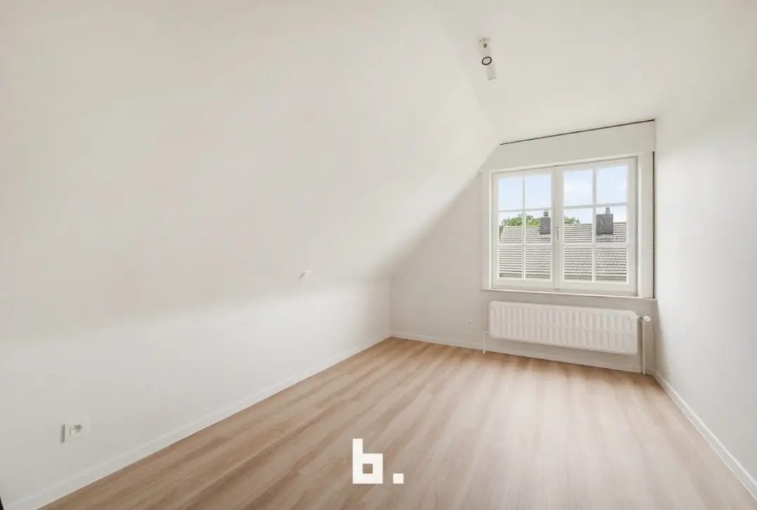 Instapklare alleenstaande woning op topligging - Oostkamp