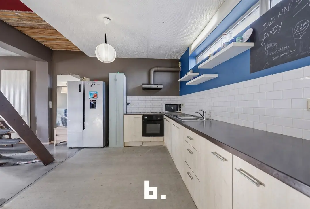 Energiezuinig duplexappartement met 3 slaapkamers en parking!-Waregem-€190.000