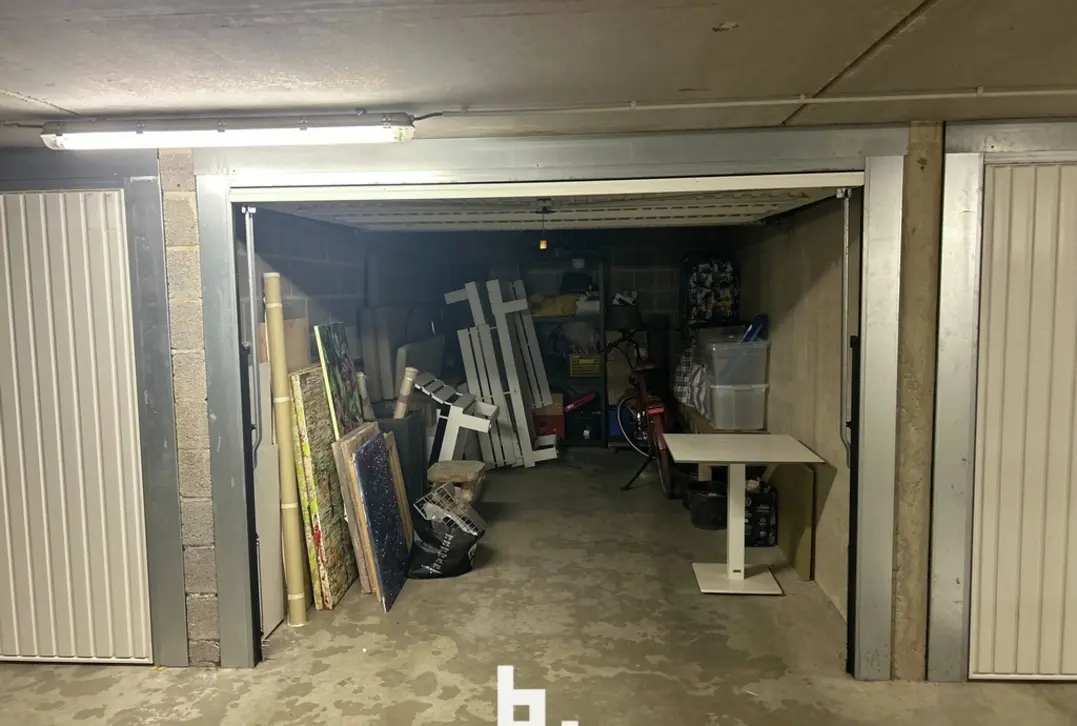Ondergrondse garagebox nabij Ezelstraat Brugse binnenstad  - Brugge