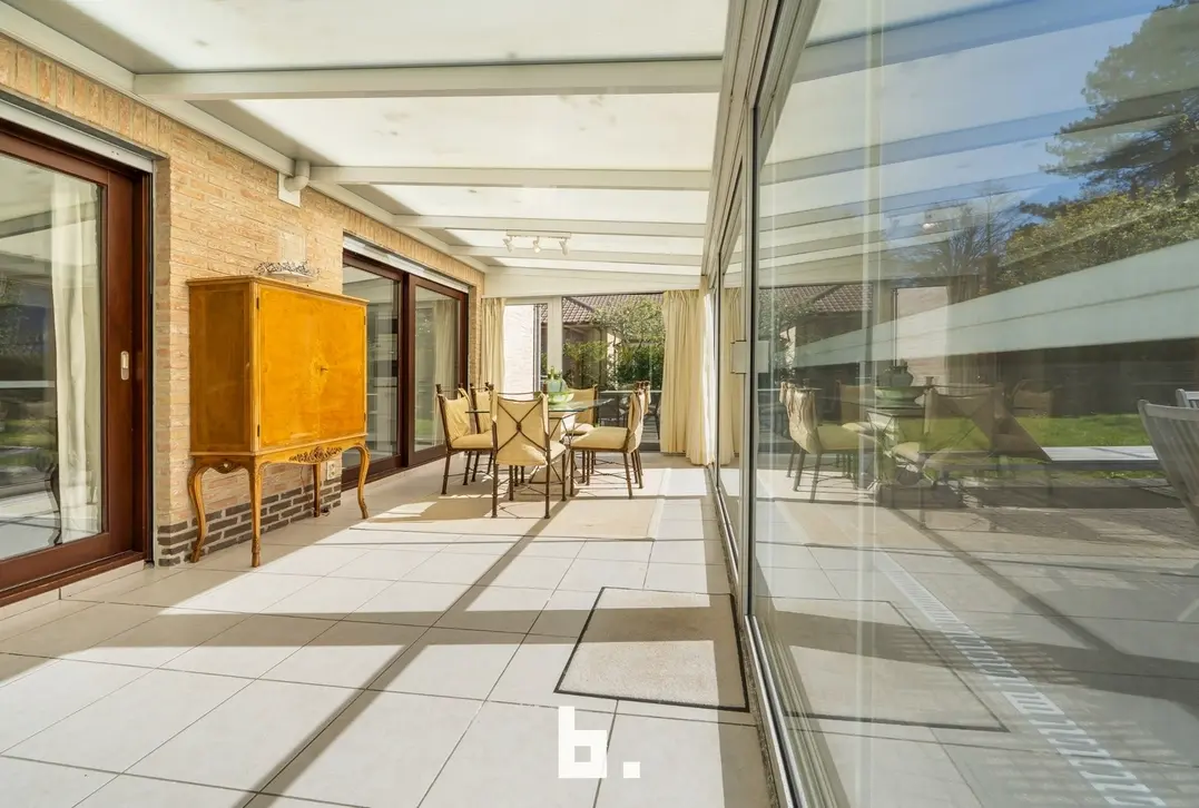 Verzorgde woning gelegen in residentiële wijk - Jabbeke