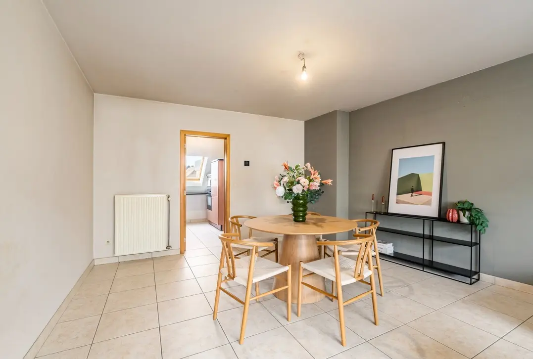 Ruim duplexappartement in centrum Zele - Zele