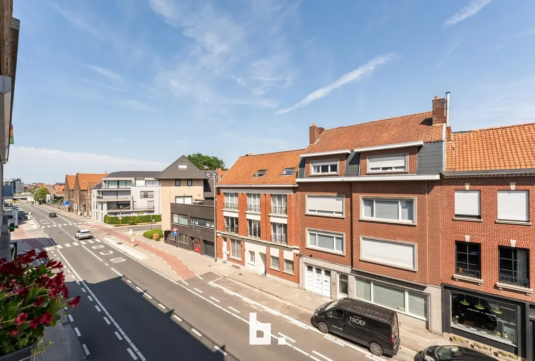 Zeer ruim Appartement in Centrum Kortrijk! - Kortrijk - €255.000