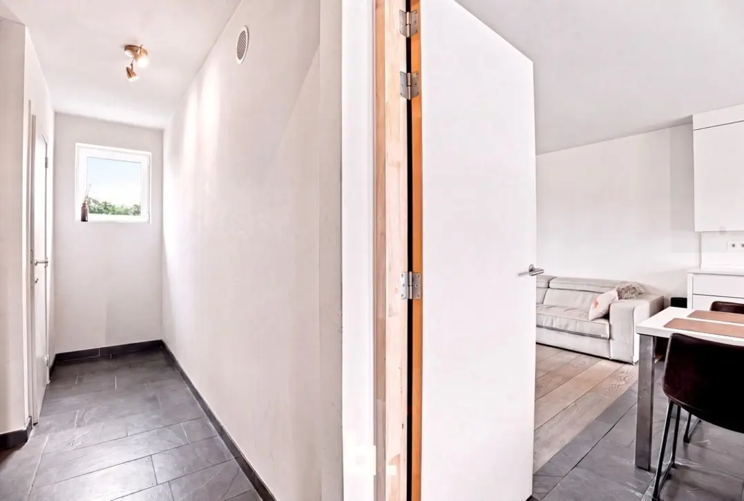 Energiezuinige woning met ruime loods van ca. 140 m² op centrale ligging - Roeselare