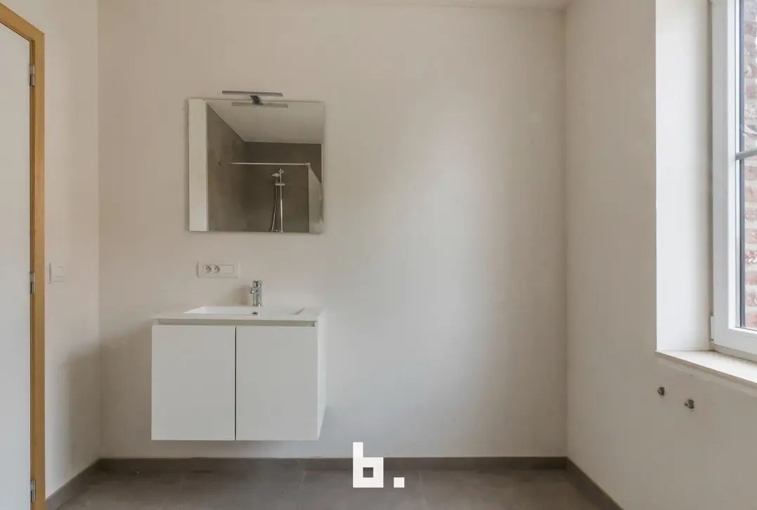 Ruime nieuwbouwwoning met zonnige tuin - Kortrijk