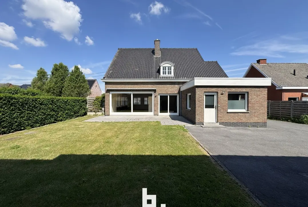Transvaalstraat 23, 8793 Waregem, villa met loods te koop, huis en loods te koop waregem, loods te koop waregem, bricx vastgoed waregem, immo waregem,