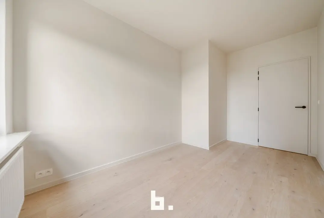 Instapklaar appartement met 3 slaapkamers en garage en kelderberging inbegrepen - Sint-Michiels