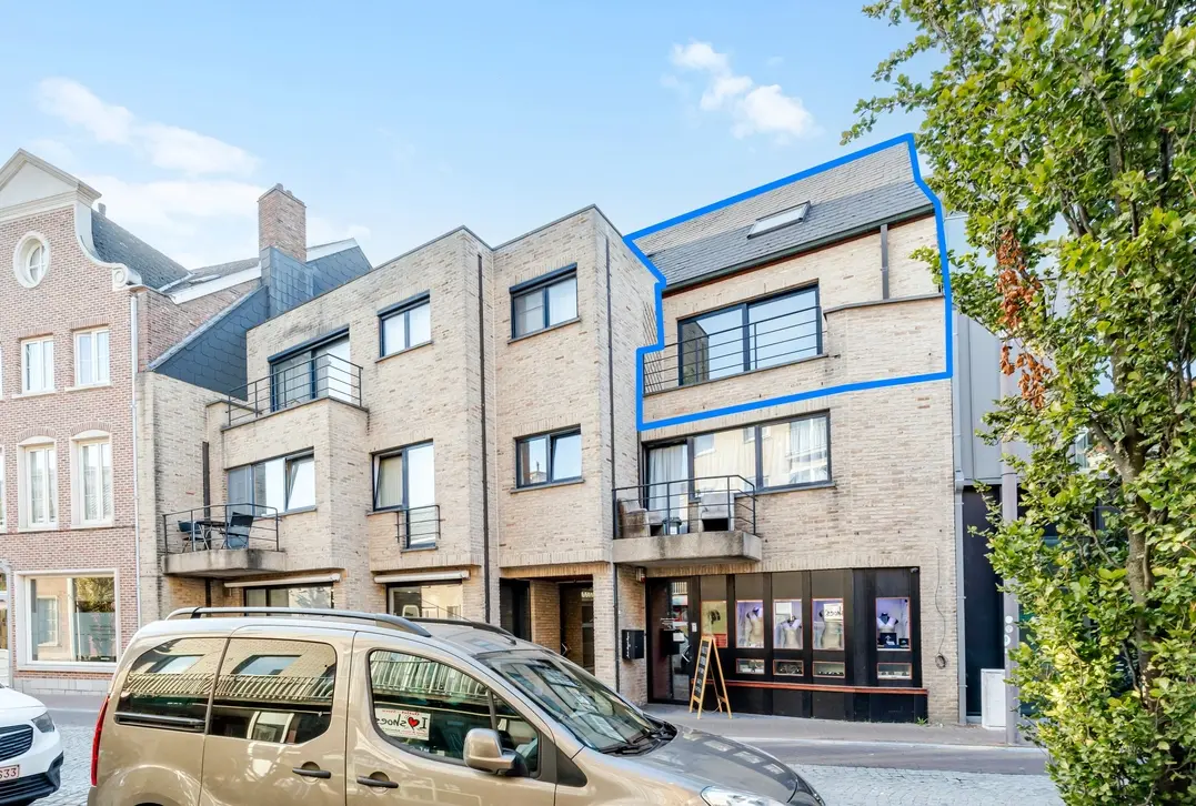 Ruim duplexappartement in centrum Zele - Zele