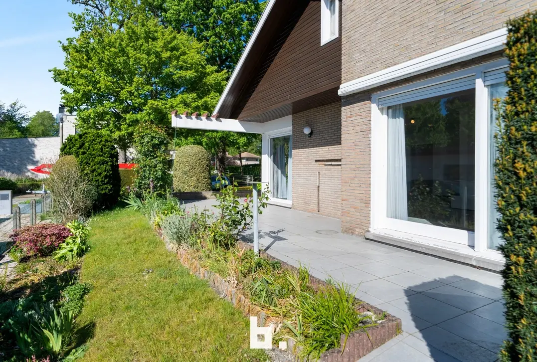 Rustige gelegen te renoveren open bebouwing op topligging - Sint-Andries