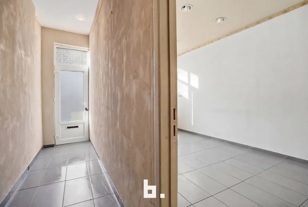 Woning met handelsmogelijkheid in het hart van Roeselare - Roeselare