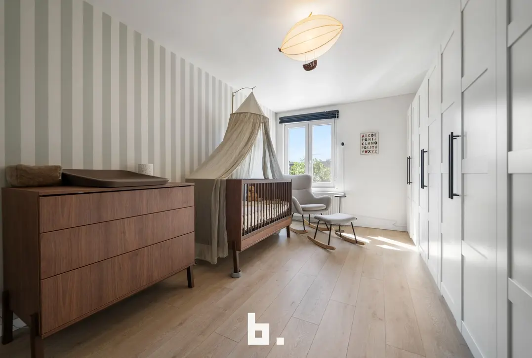 Perfect instapklare woning met gezellige tuin op uitstekende ligging - Sint-Kruis