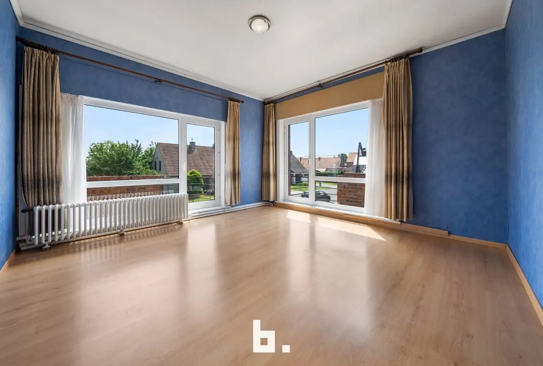 Open bebouwing met veel potentieel op een prachtig groen perceel in Oudenburg - Oudenburg