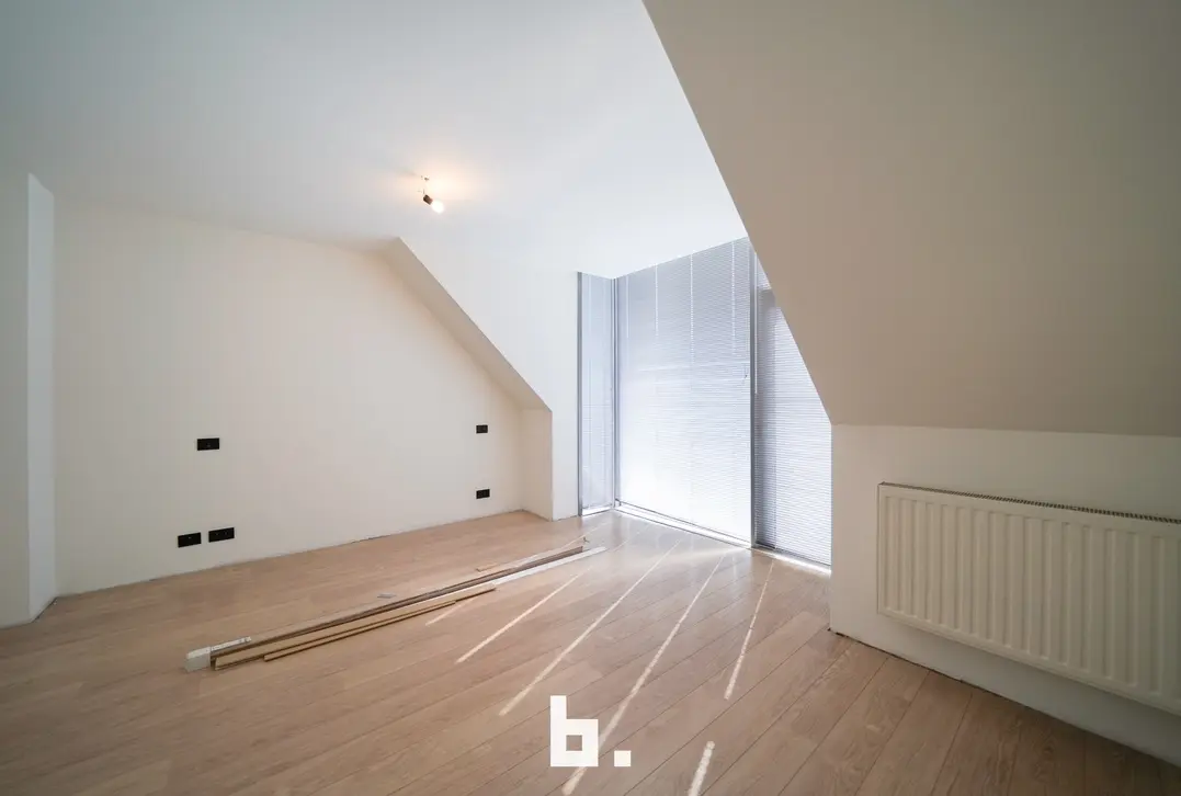 Ruime woning te huur op toplocatie in Sint-Andries - Sint-Andries