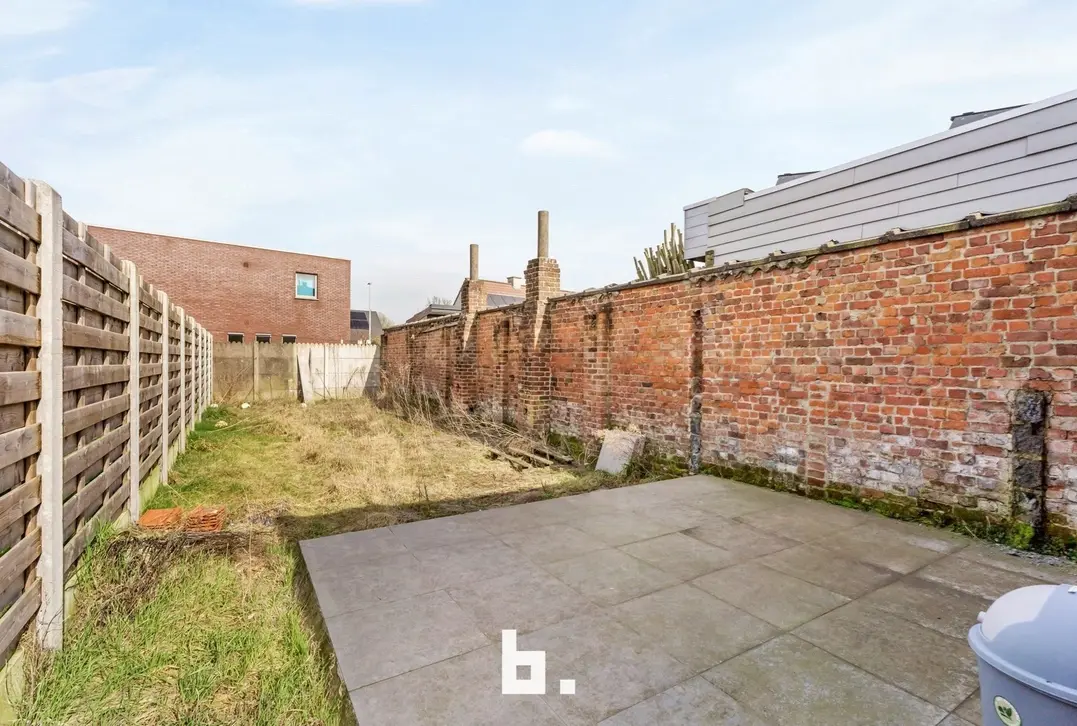 Instapklare, energiezuinige woning te koop in Roeselare – Topligging en uitstekende investering! - Roeselare