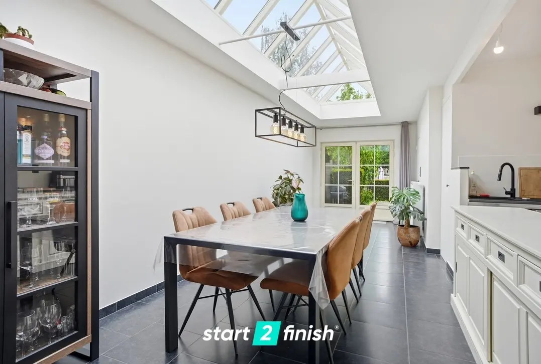 Instapklare charmante woning op centrale ligging - Menen