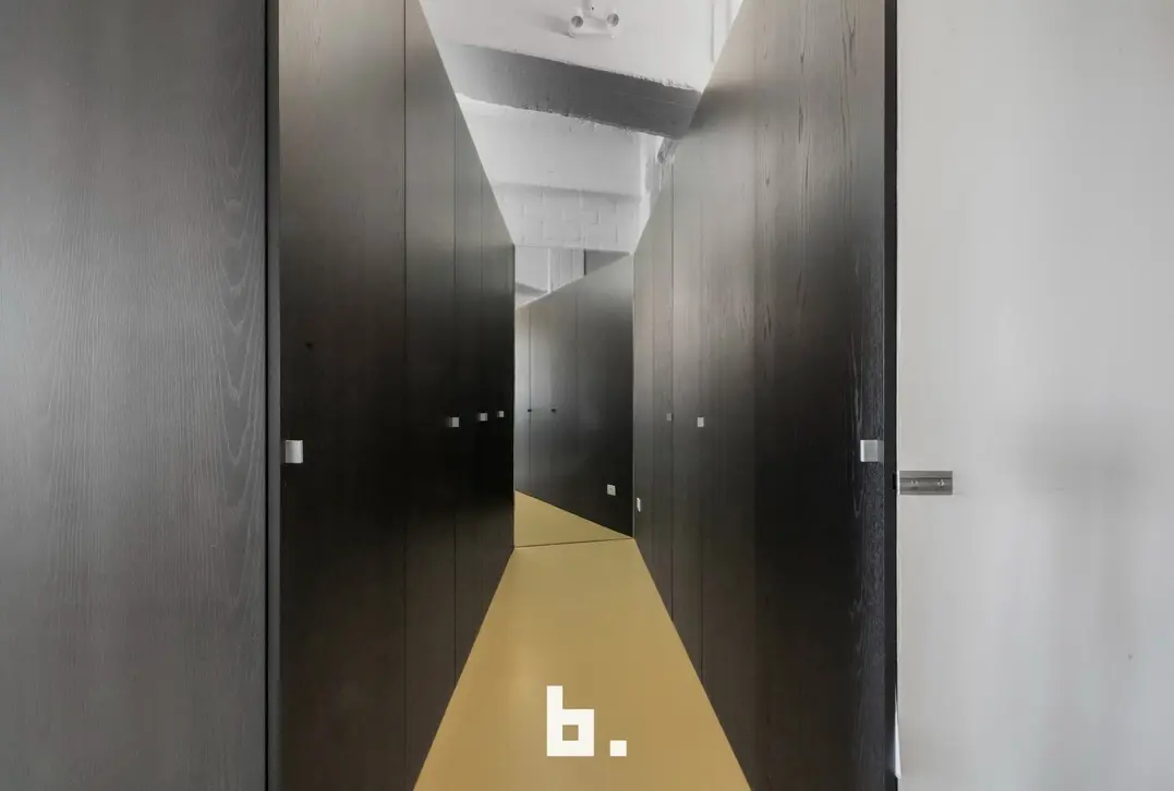 Unieke industriële loft te huur in Kortrijk - Kortrijk