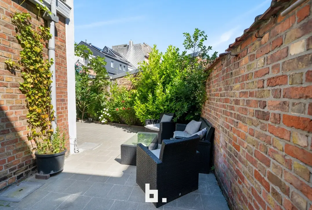 Instapklare woning met 4 slpks op prachtige ligging te Oostende - Oostende