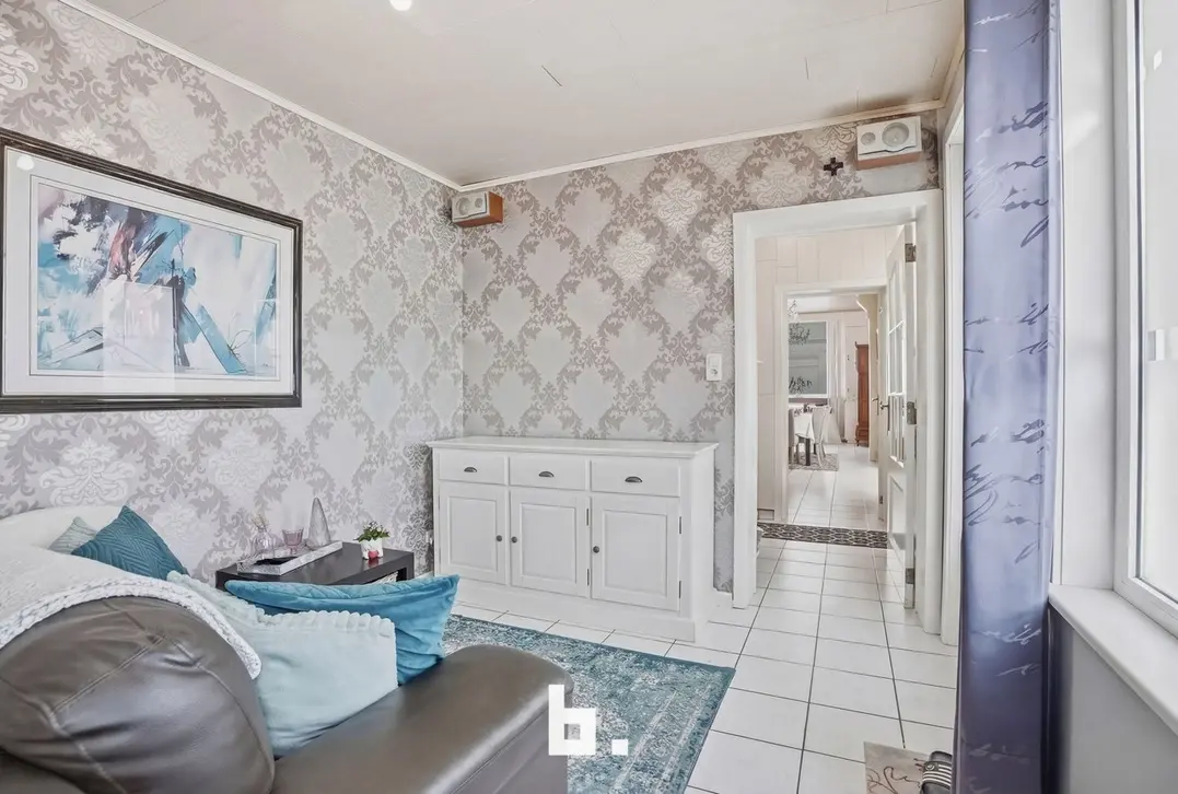 Ruime gezinswoning met tuin nabij het centrum - Roeselare