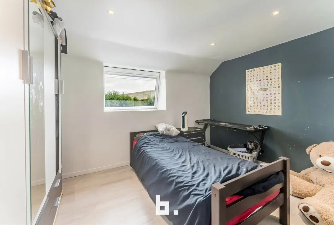 Zeer ruime instapklare woning te Marke! - Marke - €299.000