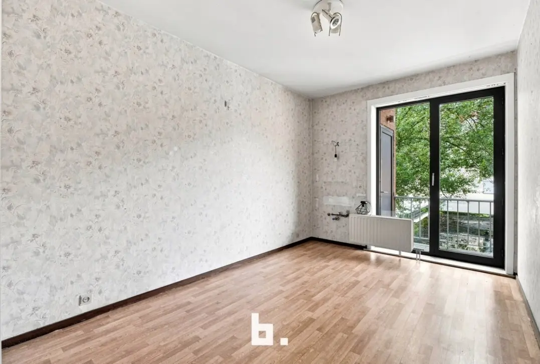 Instapklaar 2-slaapkamerappartement op topligging in Izegem - Izegem