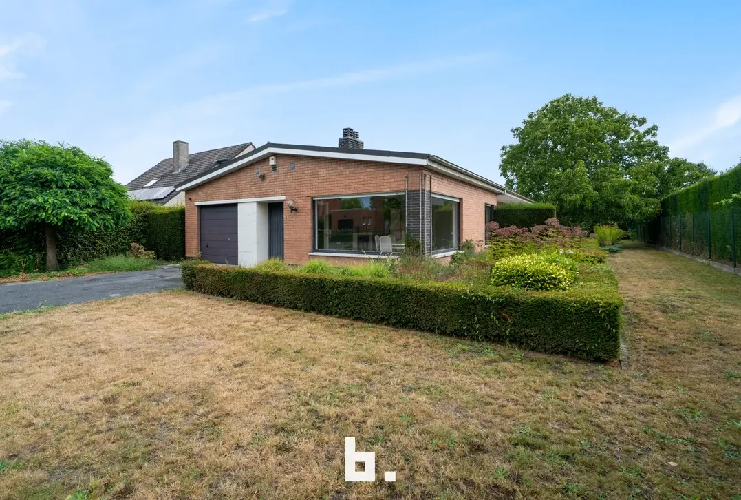Te renoveren bungalow op schitterende ligging - Loppem