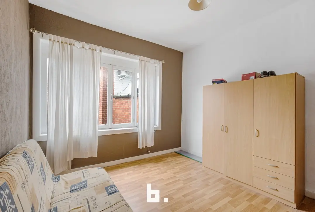 Handelshuis of investeringspand op fantastische ligging te Menen! - Menen - €315.000