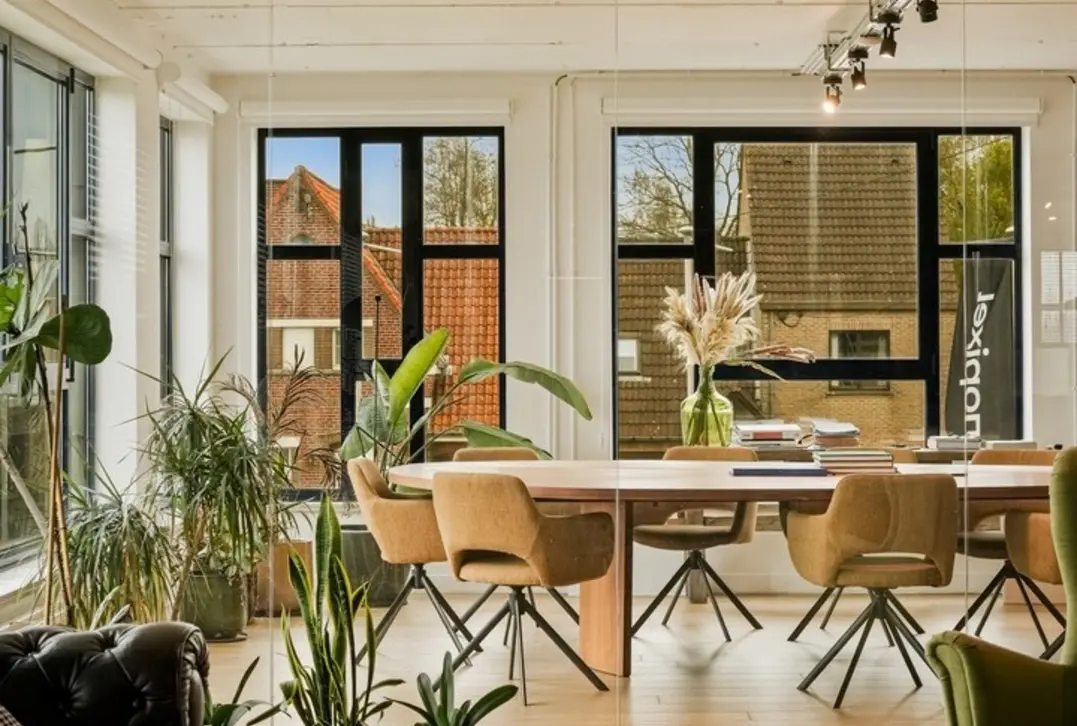 De perfecte mix van ruimte, ligging en bereikbaarheid - Roeselare