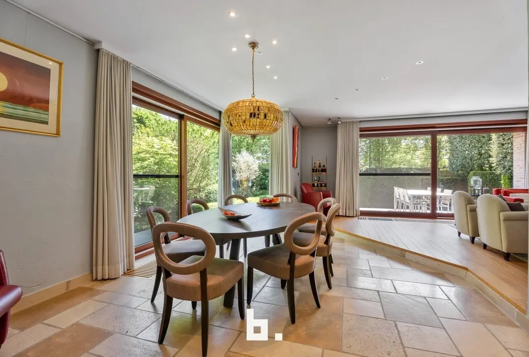 Ruime, instapklare villa - Roeselare