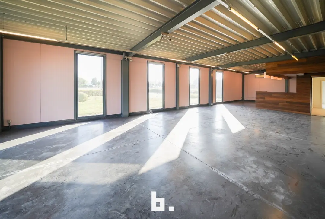 Handelspand te huur op toplocatie in Roeselare - Roeselare