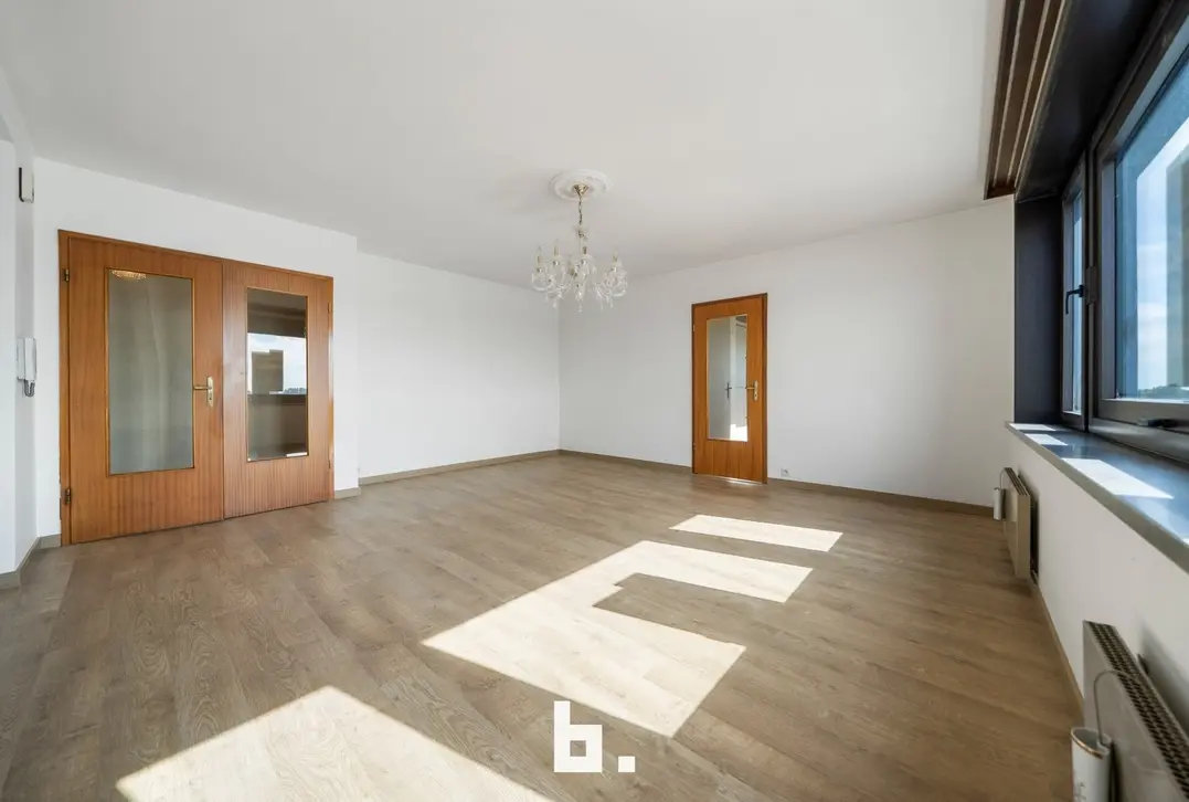 Aangenaam groot appartement met prachtig open zicht op de spuikom - Oostende