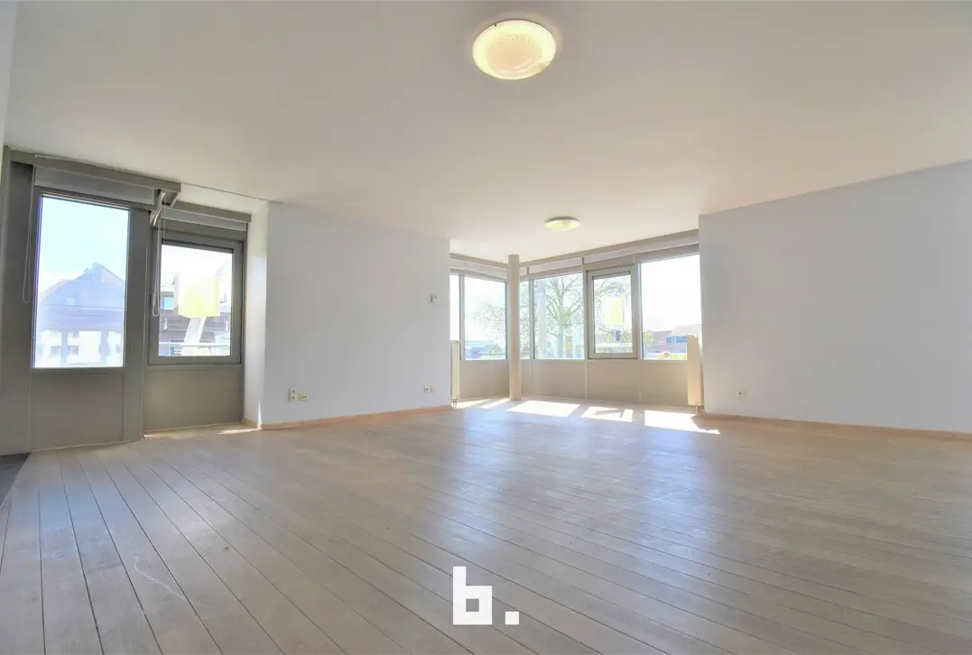 Acerta - opbrengsteigendom - handelspanden - appartementen - kortrijk - kortrijksestraat - meensesteenweg - rendement