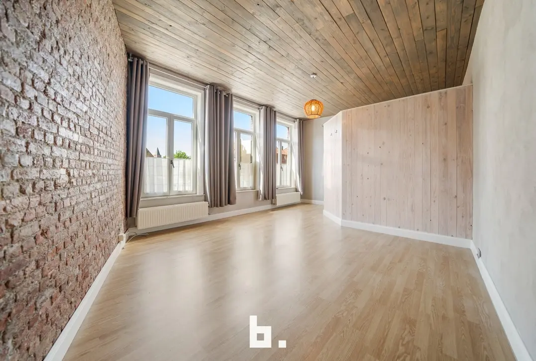 Prachtige, ruime instapklare woning gelegen aan de Brugse stadsrand. - Brugge