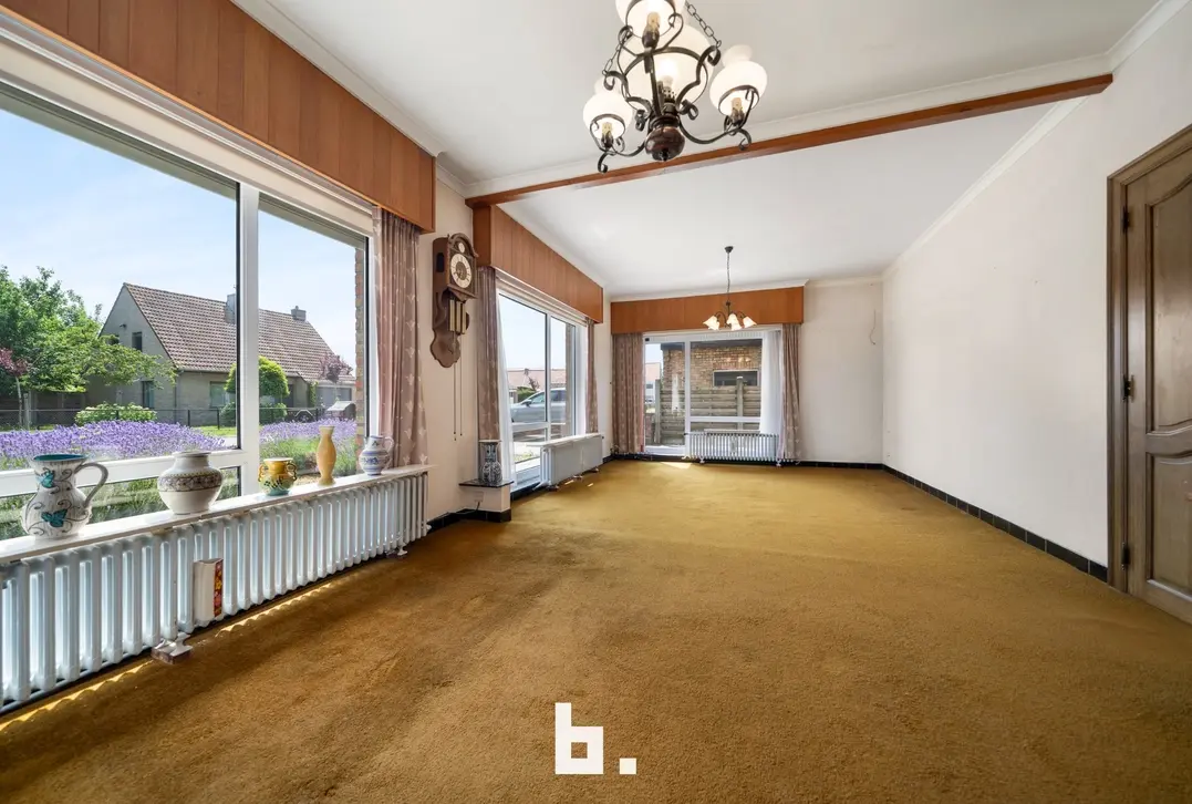 Open bebouwing met veel potentieel op een prachtig groen perceel in Oudenburg - Oudenburg