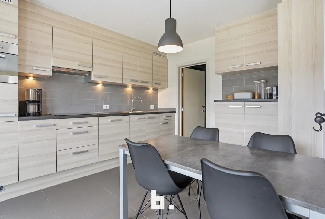 Recente woning. Wonsheimstraat 18, 8540 Deerlijk