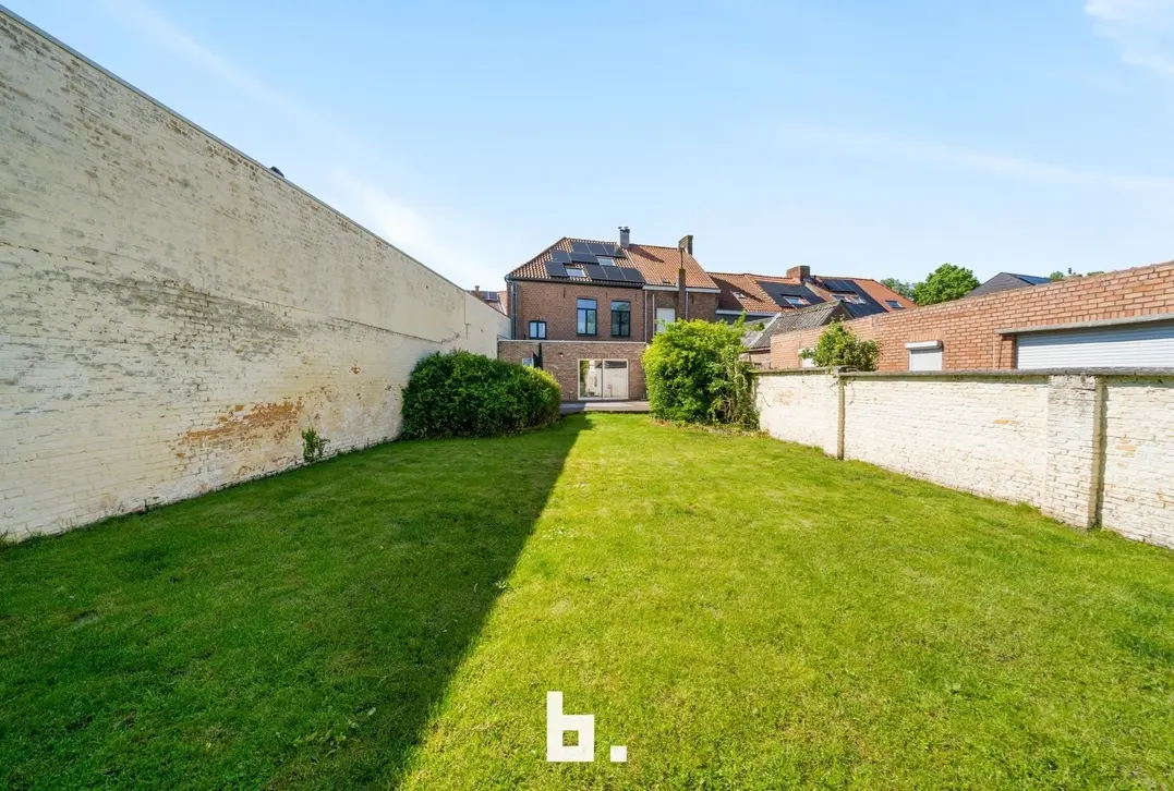Prachtige, ruime instapklare woning gelegen aan de Brugse stadsrand. - Brugge