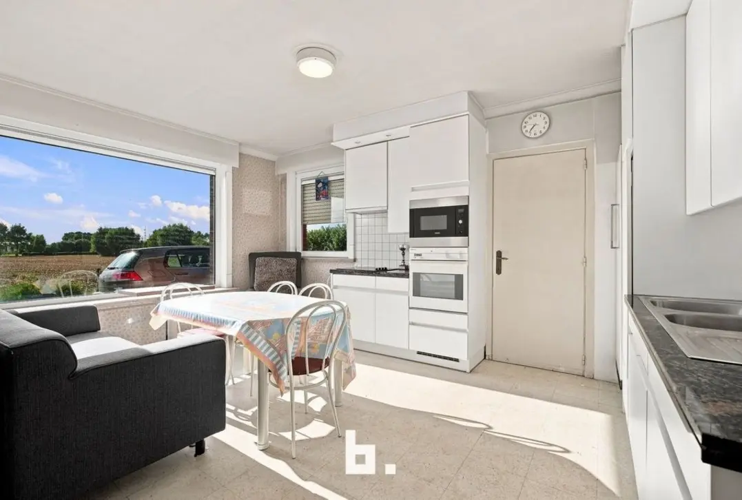 Eigendom met uitzonderlijk potentieel op strategische ligging - Roeselare