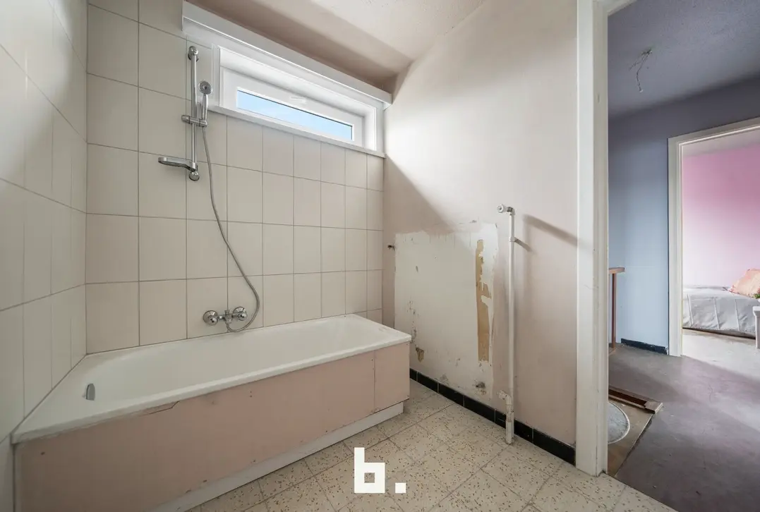 Energiezuinige woning met 3 slaapkamers, garage en tuin te Oostkamp - Oostkamp
