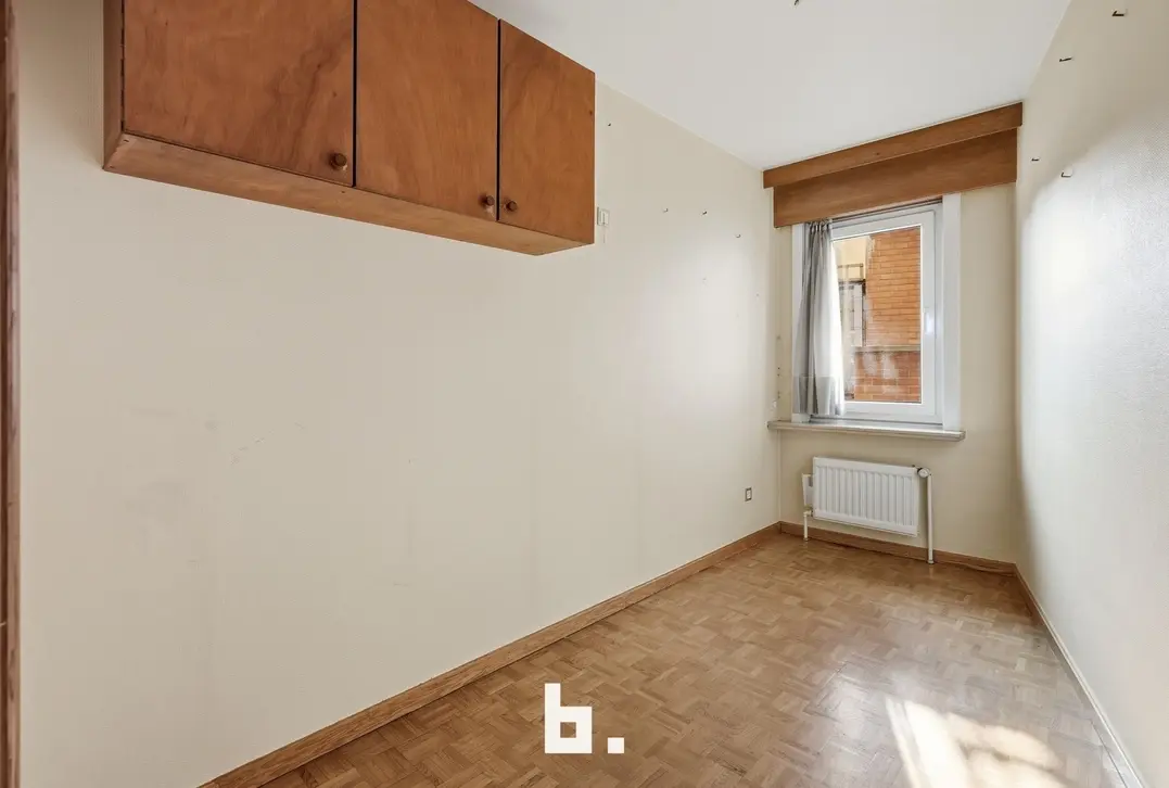 Ruim 3-slaapkamer appartement  in hartje Roeselare - Roeselare