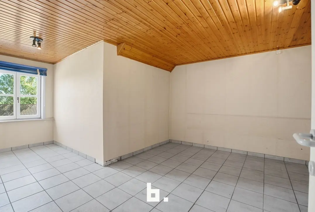 Handelspand met woonst op toplocatie - Moorslede