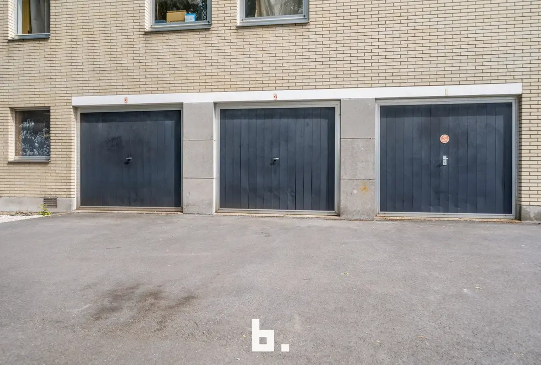 Instapklaar appartement met 3 slaapkamers en garage inbegrepen - Sint-Michiels