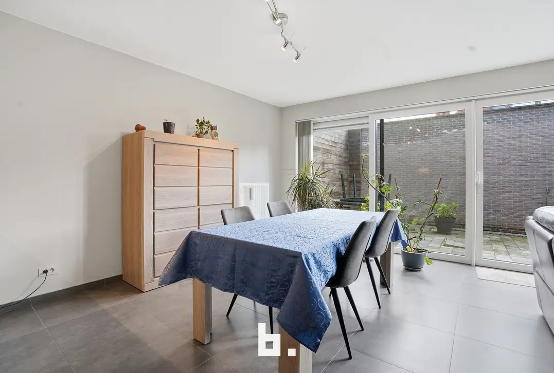Recente woning in centrum menen! - Menen - €240.000