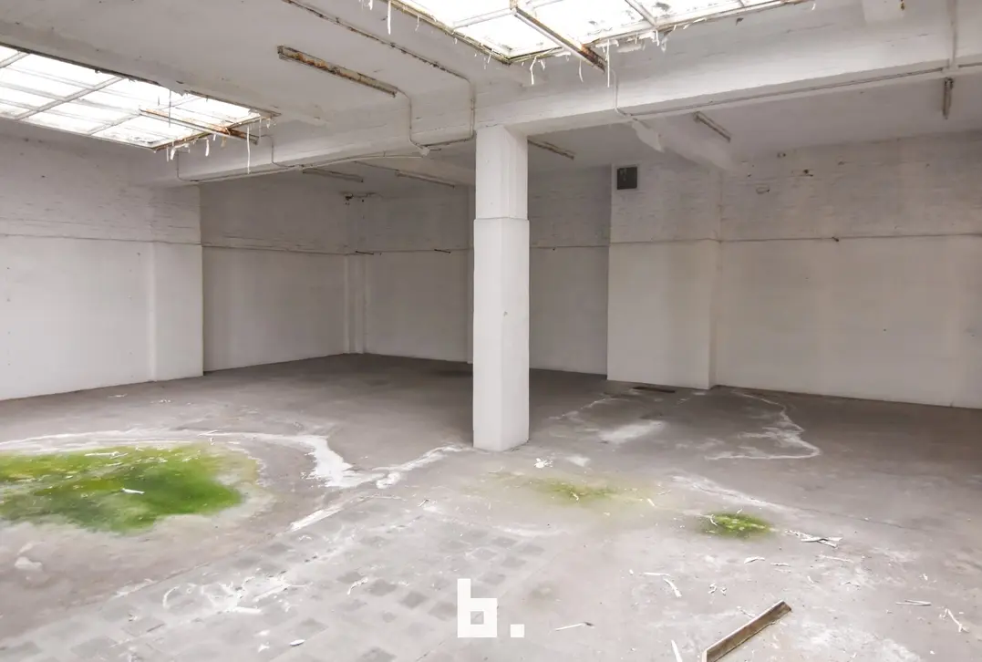 Totaalrenovatie: gebouw met tal van mogelijkheden  - Aalst