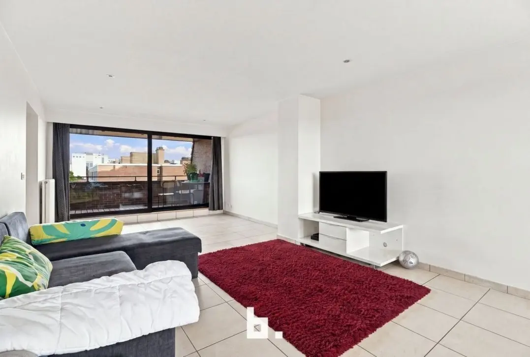 Riant dakappartement met 4 Slk en staanplaats - Roeselare