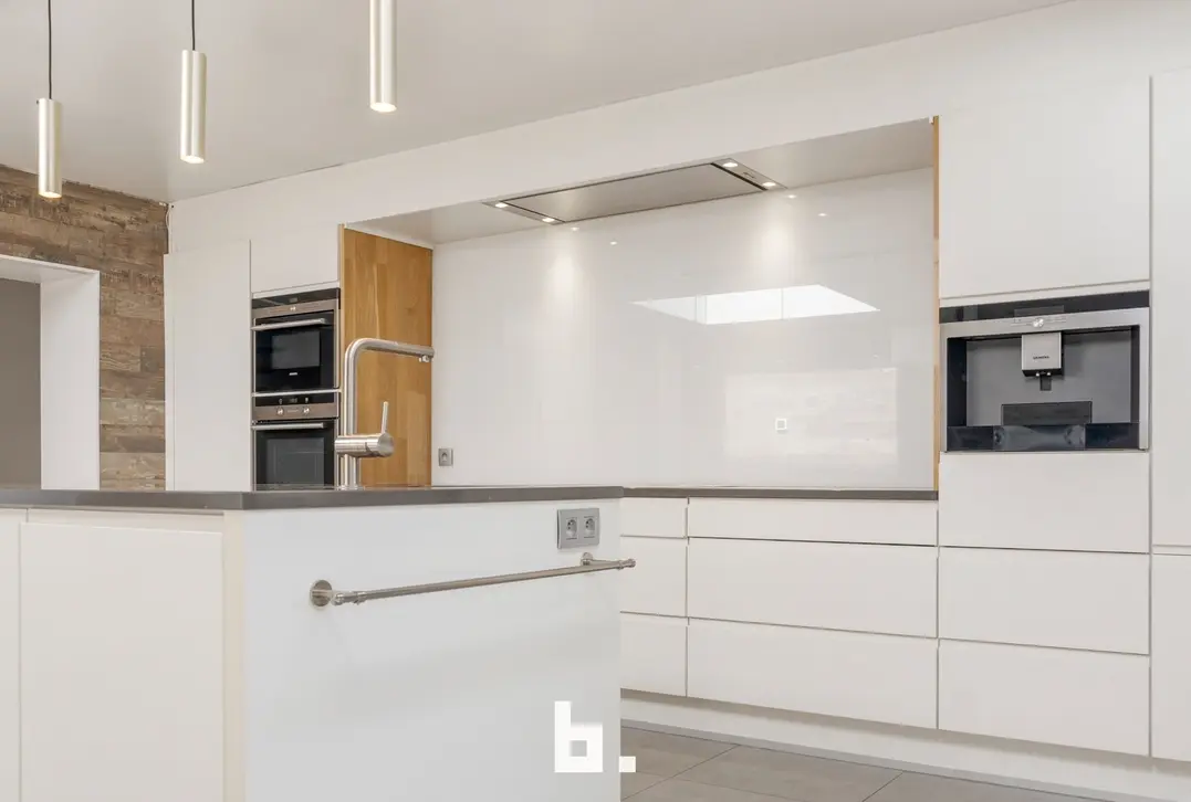 Prachtige gerenoveerde energiezuinige woning op een steenworp van de historische binnenstad! - Brugge