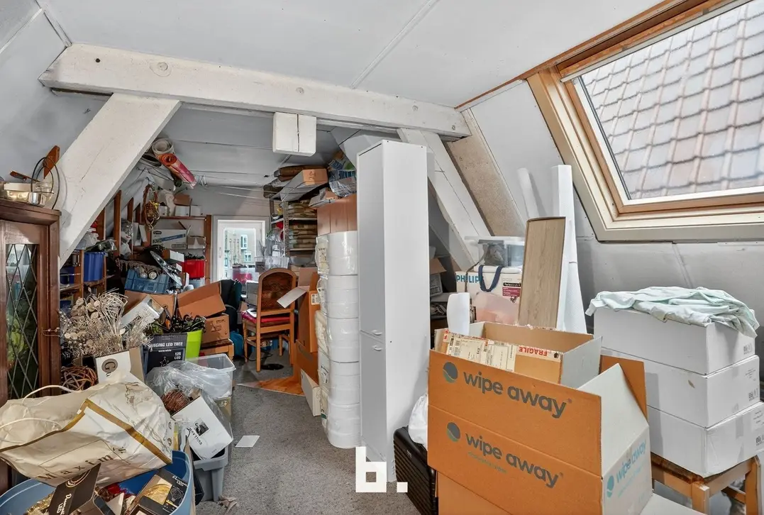 Tophorecazaak met woonst te koop op absolute A-locatie te Diksmuide - Diksmuide