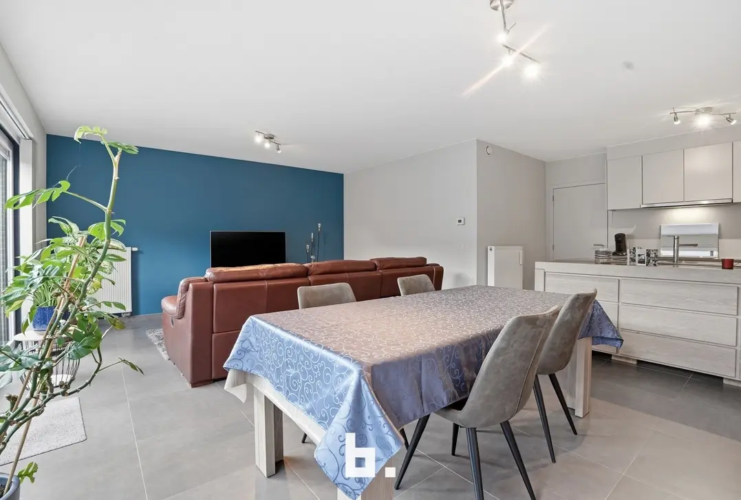 Recente woning in centrum menen! - Menen - €240.000