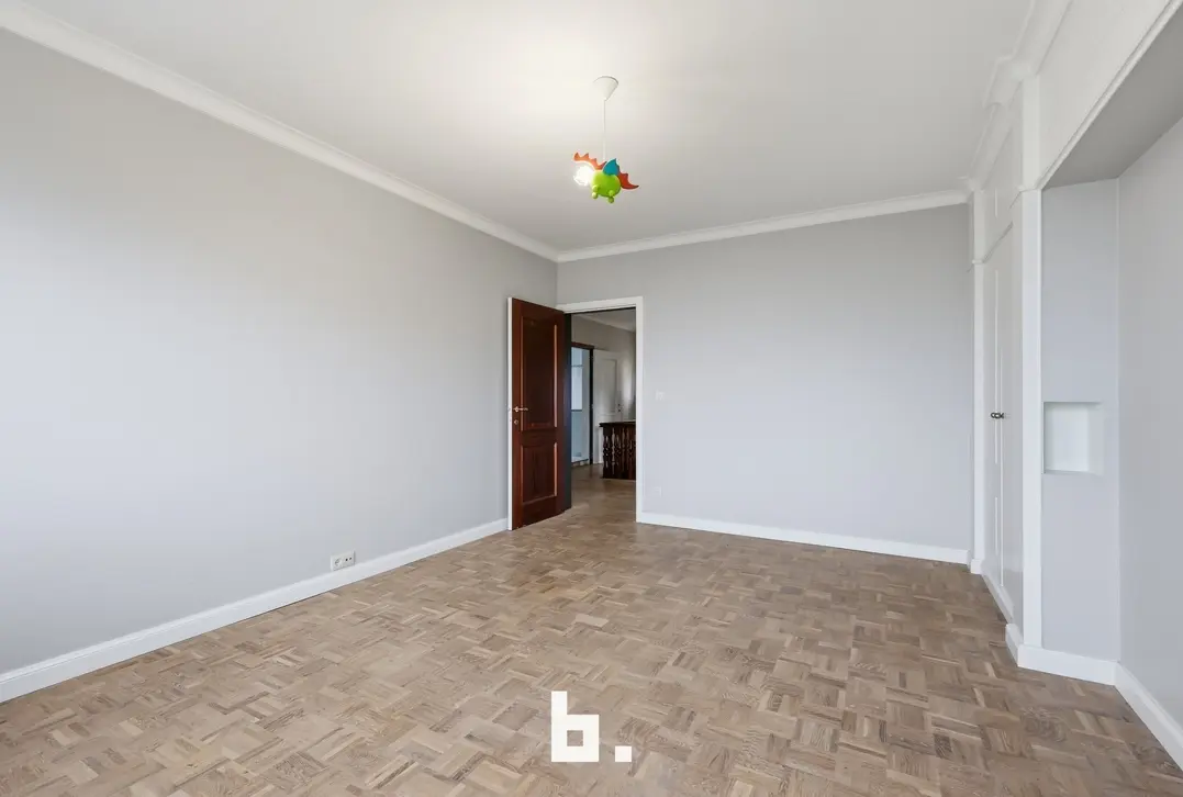 Villa met Loods in Sint-Eloois-Vijve - Waregem